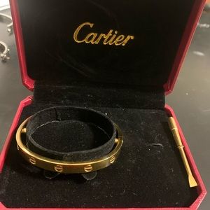 Love bracelet gold bangle with screws